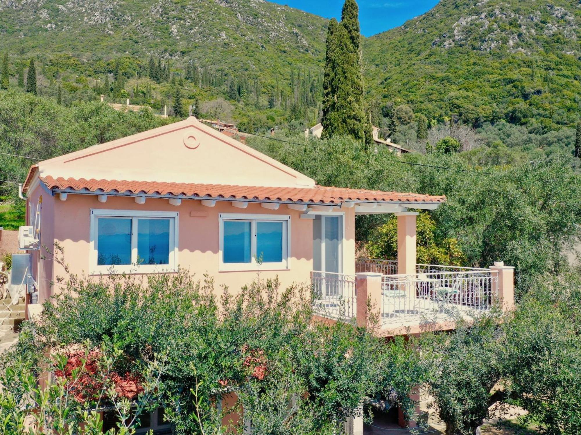 Villa Evmaria With Private Swimming Pool Spartylas Bagian luar foto